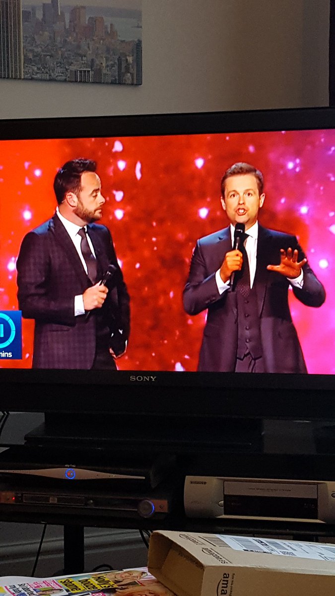 SamRushton123's tweet photo. Insert captain here... @antanddec #tvpause https://t.co/t5hIjLXhQ2