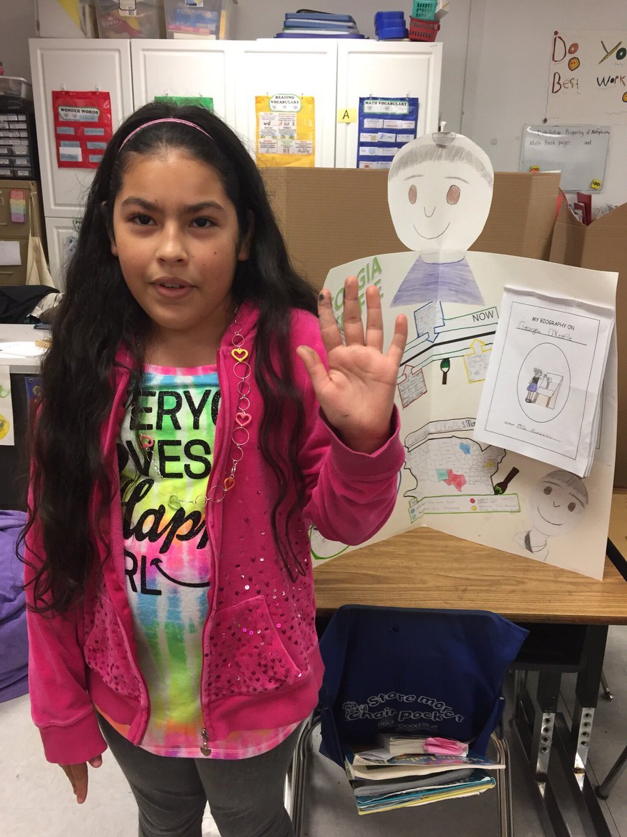 MrsBerlatsky's tweet photo. Inspiration Station Wax Museum showed lots of successful, talented, inspired 3rd Graders! #worldchangers #PeaceLove3rd #VerdeWay https://t.co/KcXyc7wGiD