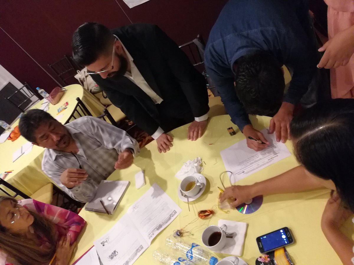 pg1188's tweet photo. @CienciasENSE #GPI al collage @betyblanco @JsolisAlmaguer @radioactive_BG https://t.co/9fFCqwFcLV