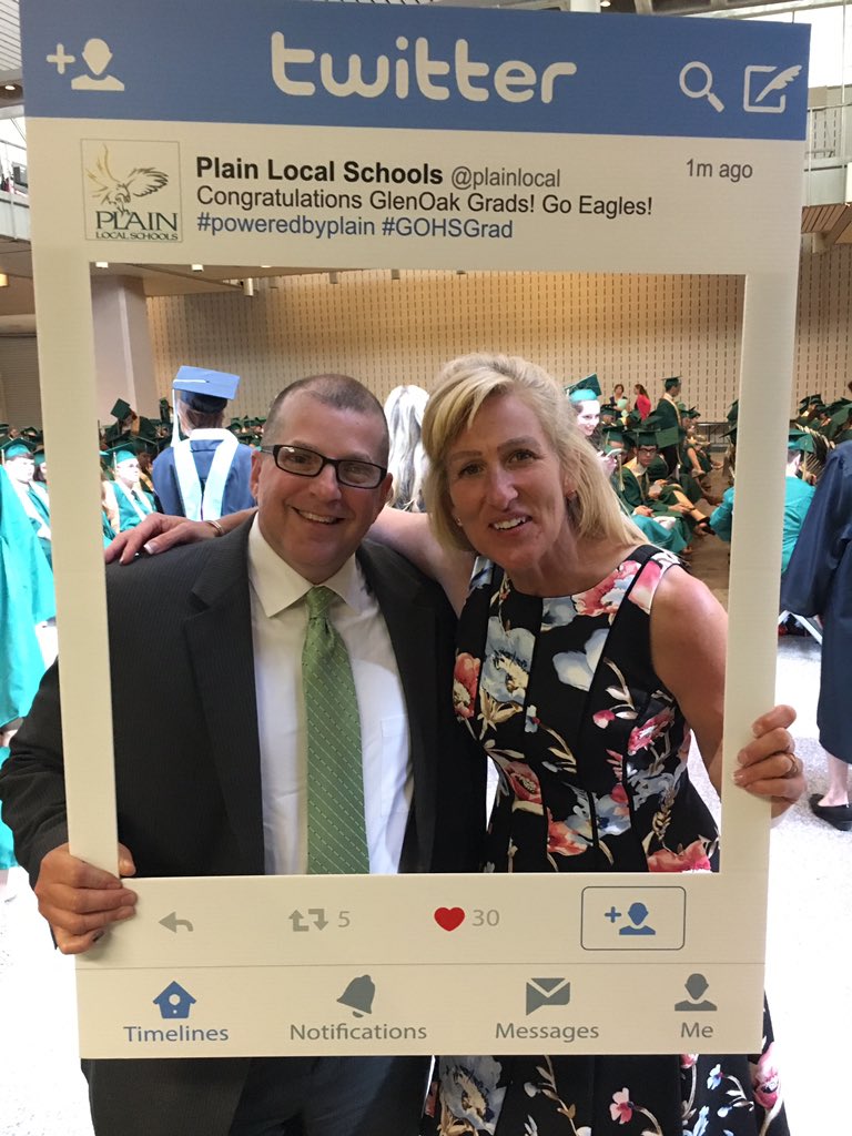 PlainLocal's tweet photo. #GOHSGrad17 https://t.co/aGutdXRrmr