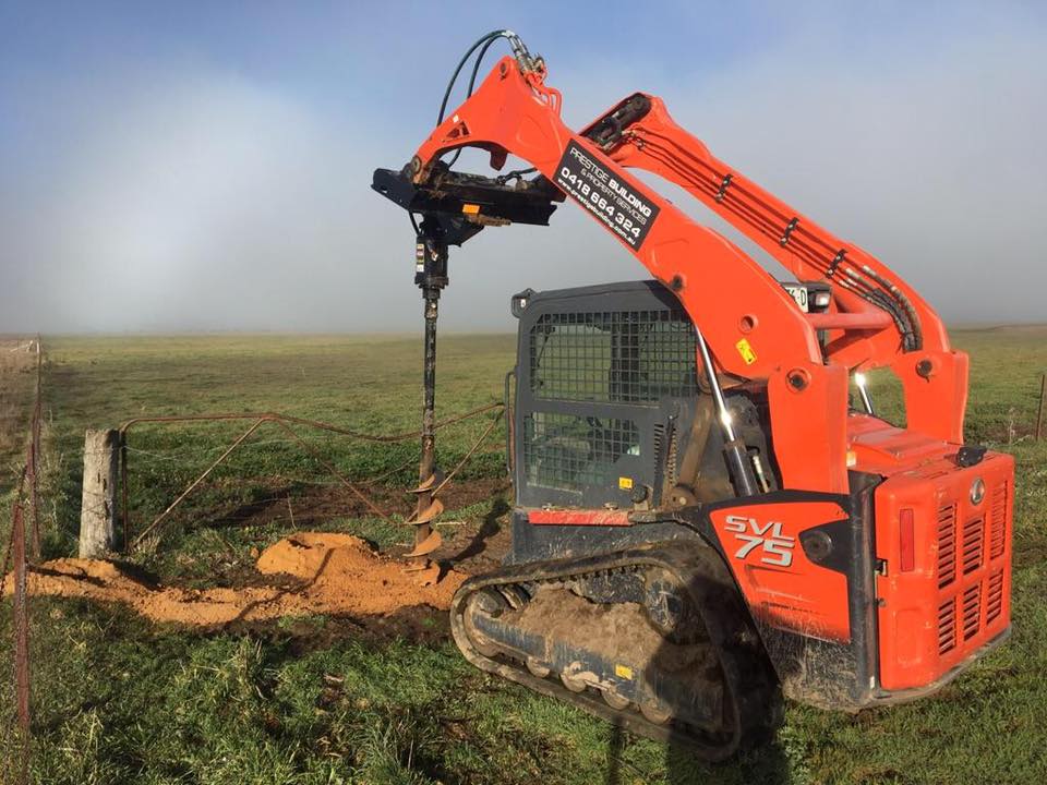 DiggaAustralia's tweet photo. SPOTTED
Ready for some action with a #Digga #AugerDrive, #Swingcontrol, Earth #Auger &amp; extension. Perfect for boring holes for a fence line. https://t.co/tAyEPLpMzY