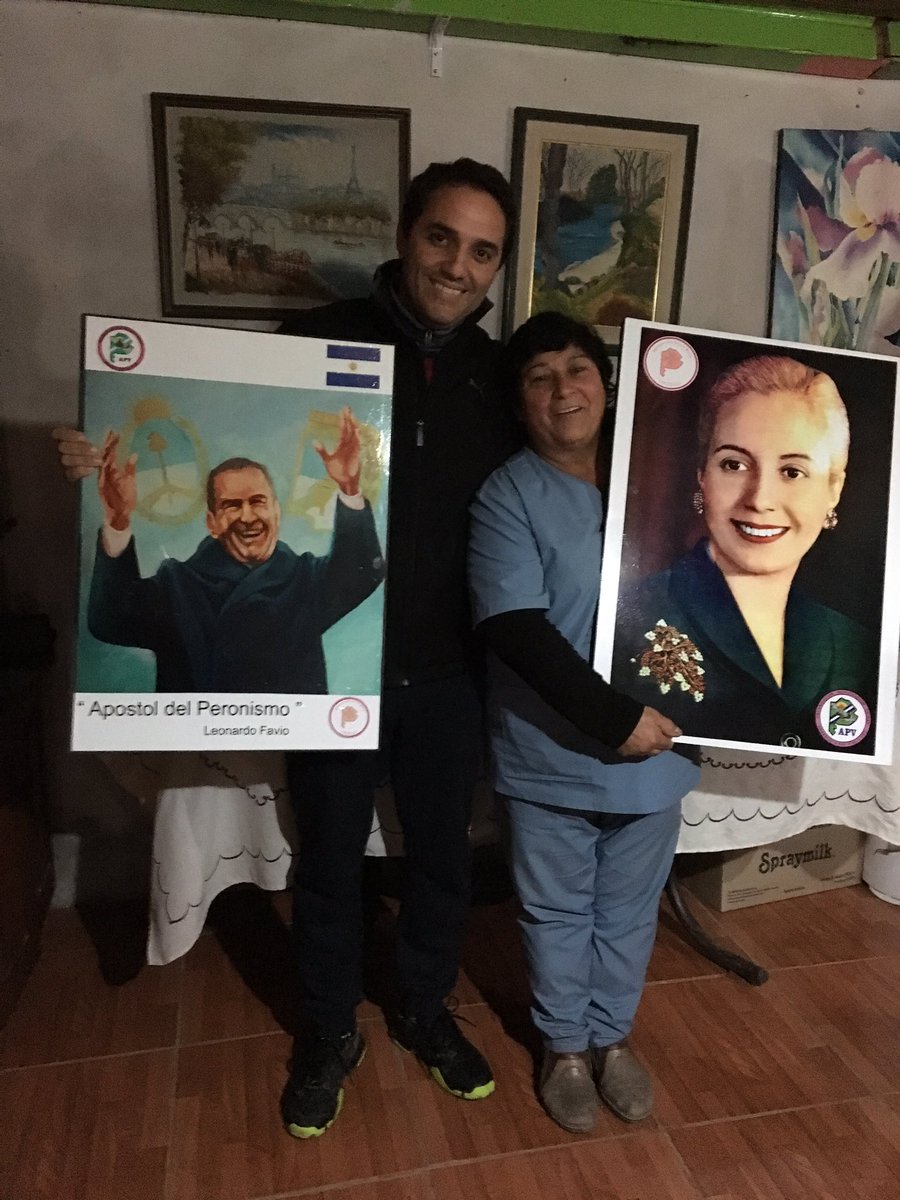 mincarelli_juan's tweet photo. ¡Gracias a los vecinos y ñcompañeros que participaron de las reuniones en los distintos barrios de #Berisso. Adelante, seguimos #Mincarelli https://t.co/9ENPkVEPt3