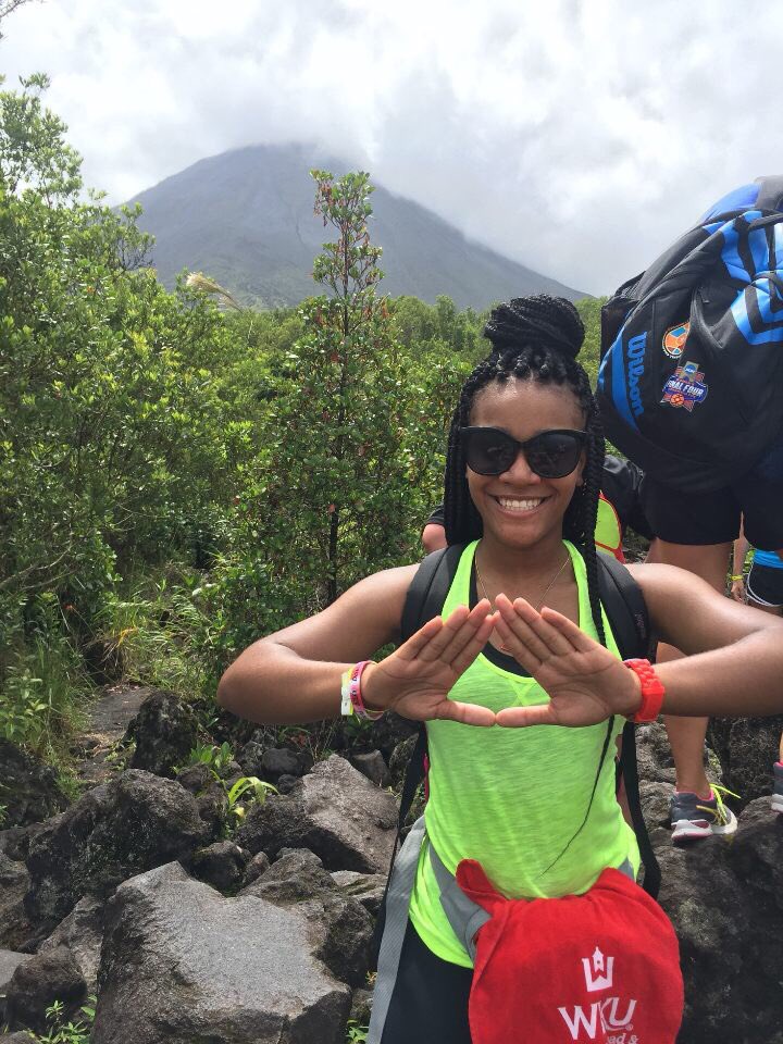 Soror Courtney enjoying her time in Costa Rica as she studies Spanish!