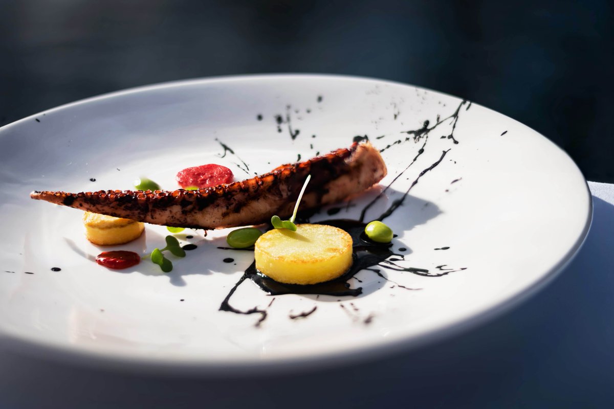 Luxury Travel Magazine tweet media