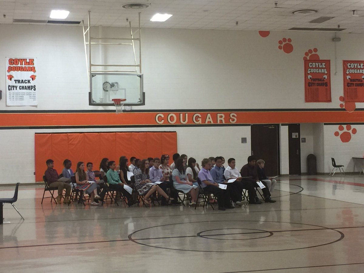Coyle_Cougars's tweet photo. Congrats to all of the students that were inducted to NJHS tonight #CMSBelieve #CMSNJHS #CoyleMiddleSchool https://t.co/LV7bAtGutd
