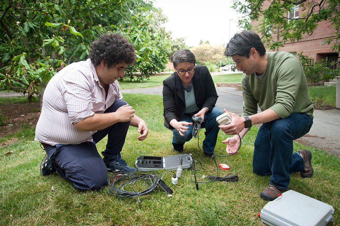 MichelaTaufer's tweet photo. New NSF grant to support cyberinfrastructures for precision agriculture @MichelaTaufer @TauferLab @UDelawareCIS @UDengineering #BigData https://t.co/pEp4ayW7oX