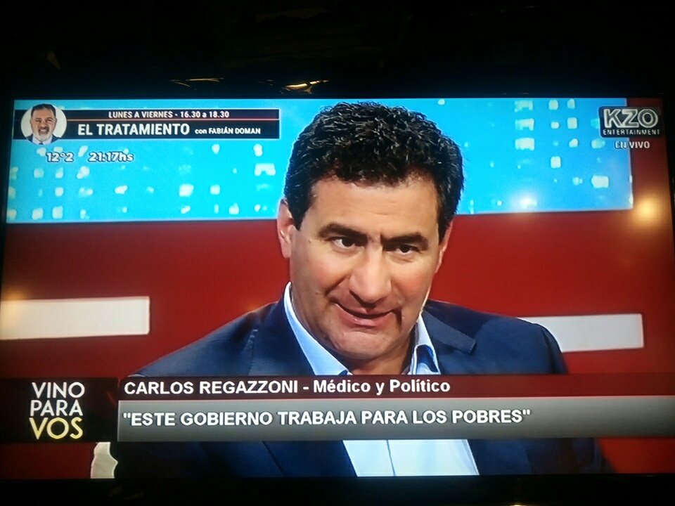 vinoparavos's tweet photo. @RegaCarlos en #VinoParaVos por #KZO con @ngmagaldi https://t.co/SbEvy0pwL7