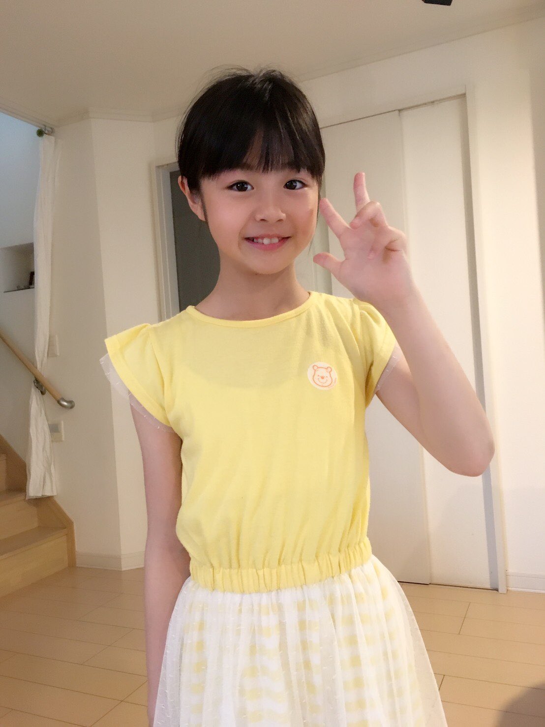 Rina 在 Twitter 上 今日はワンピースで学校へ行きます 日焼けしないように 外ではカーディガンと帽子 忘れません りな Jsモデル Noir キッズモデル かわいいと思ったらrt 子役モデル T Co Xs2dqjcuuu Twitter