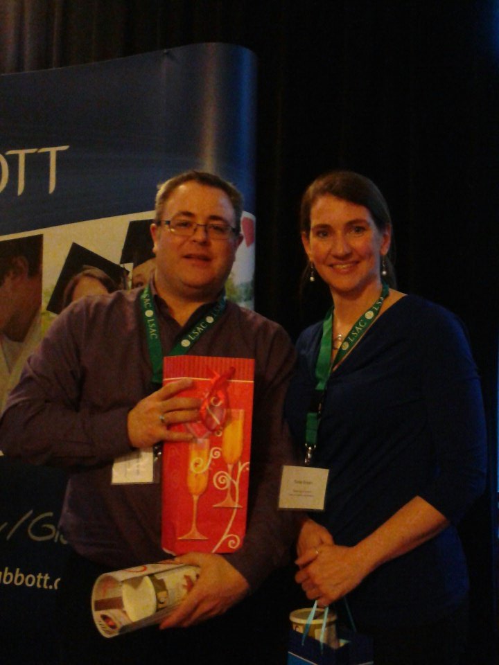 lsacmtl2017's tweet photo. Impromptu award to Tania Green and @mlisettosmith @lsacmtl2017 https://t.co/Aa3wrgfUT0
