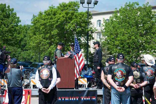 SenRonJohnson's tweet image. #MemorialDayWeekend send-off 400 riders on 100 day @NationoPatriots ride from @HDofMadison to help wounded veterans.