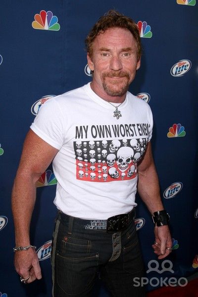 bkfViking123's tweet photo. #KathyGriffin will now end her career as Tranny Bonaduce.
#dickcheck https://t.co/0cO23ejsjI