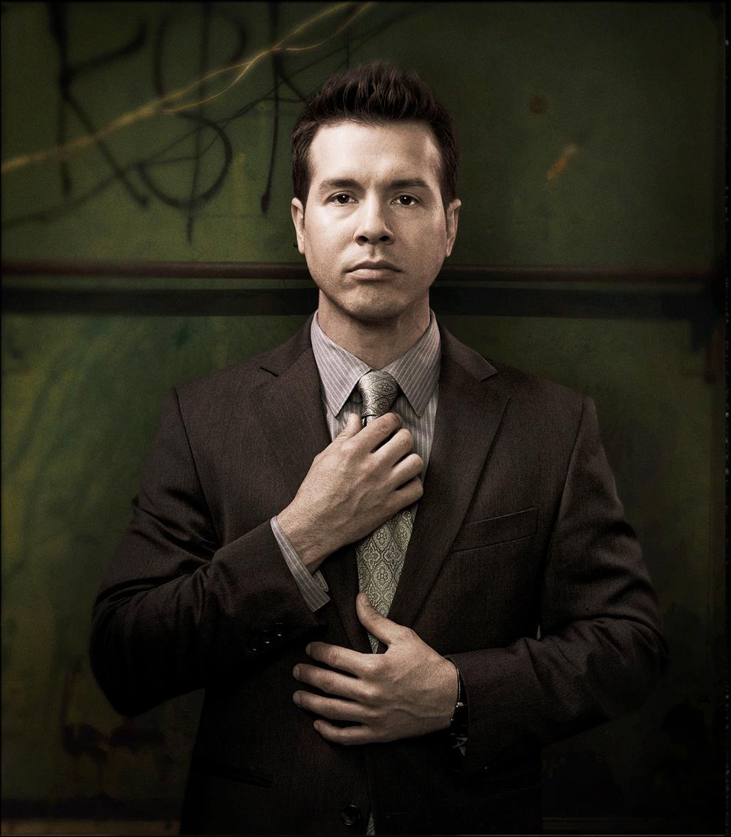 Bouchareb05's tweet photo. #ChiHard #OneChicago #AntonioDawson #JonSeda #HotnessOverload 😍👍 https://t.co/3XspqFJHt1