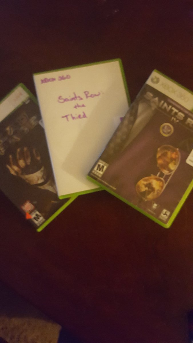 Binderhoffin's tweet photo. Pawn shops pick ups ftw!
#cheapgaming #brokegamer https://t.co/cBSAPxT9N6