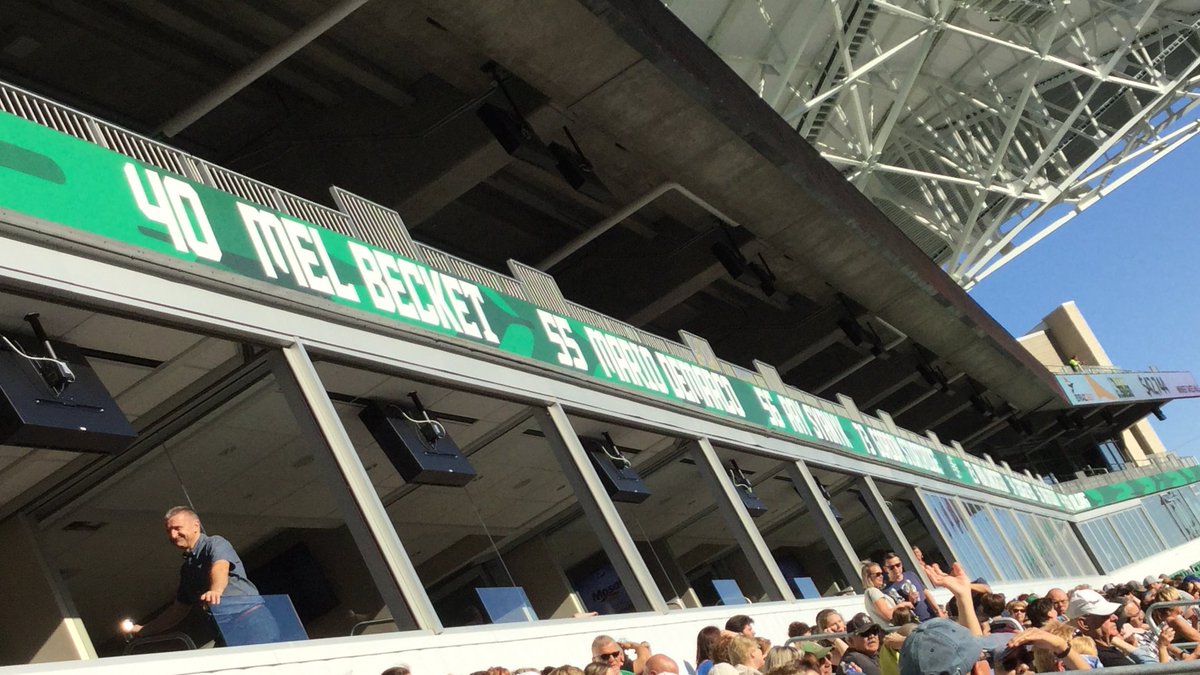 Piffles1910's tweet photo. The retired numbers are not spaced properly.
Note how Aldag gets folded at the end.
#CFL #Riders https://t.co/9uF0j0IY8U