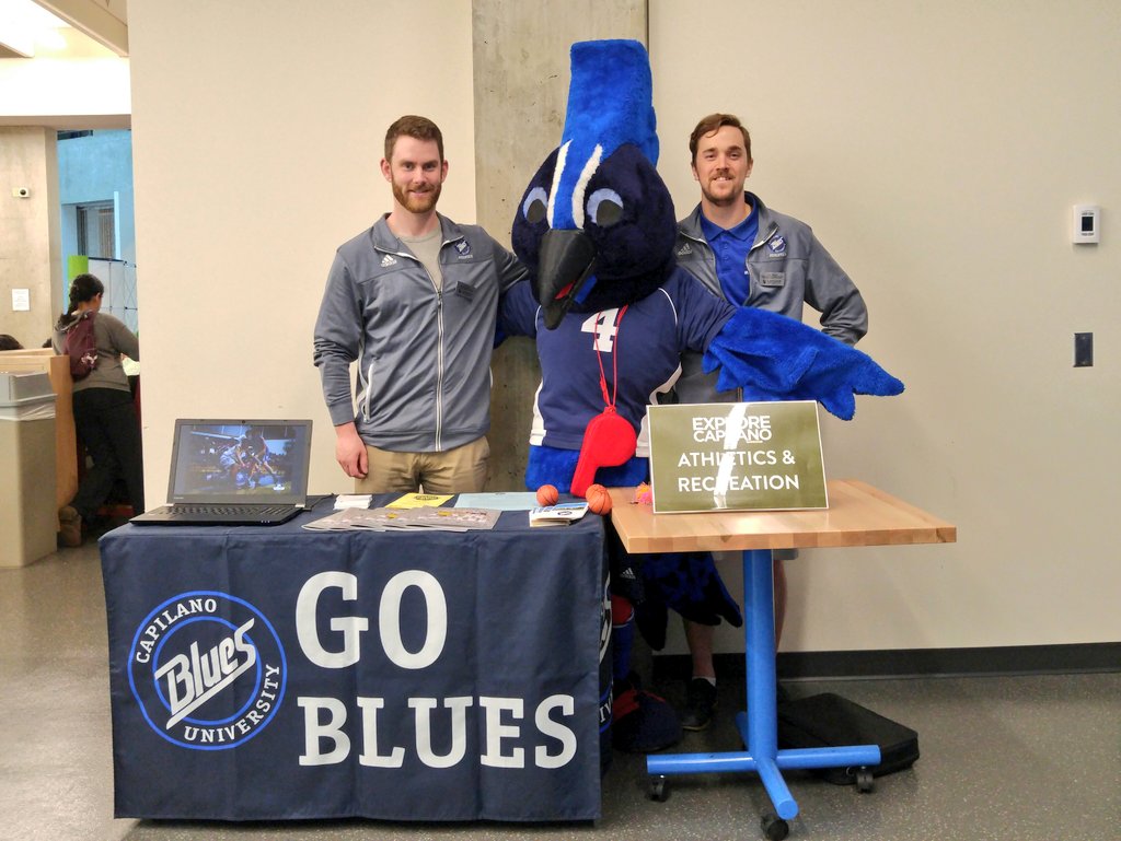 CapilanoBlues's tweet photo. We're just hanging out with Jay at @CapilanoU for #ExploreCapilano! So far so good, lots of fun and lots of people. #GoBlues #NorthVan https://t.co/FrOyK7Z6BK