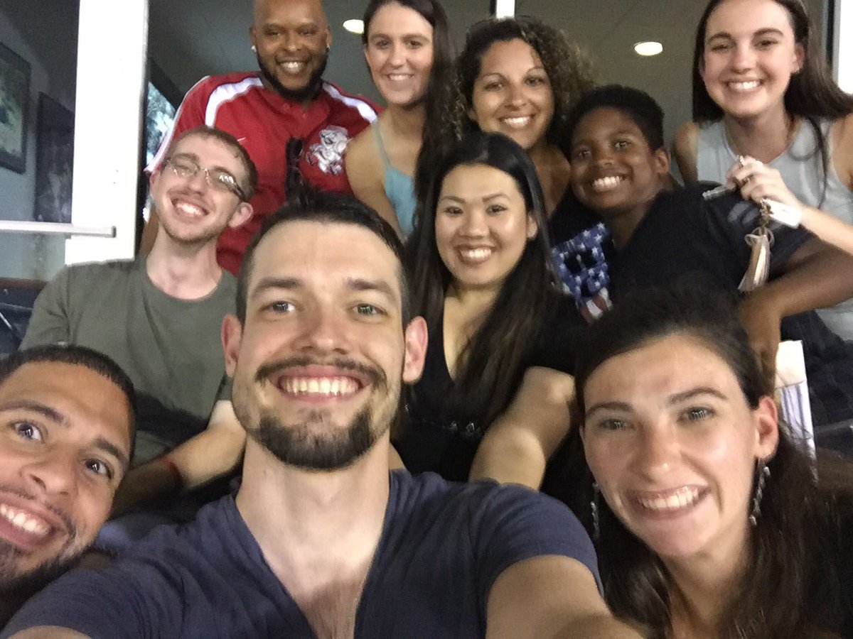 mai_edwards's tweet photo. Team outing w/ my PC fam!! #myworkfamily #tampaBayYankees https://t.co/MVx1iXkVEM