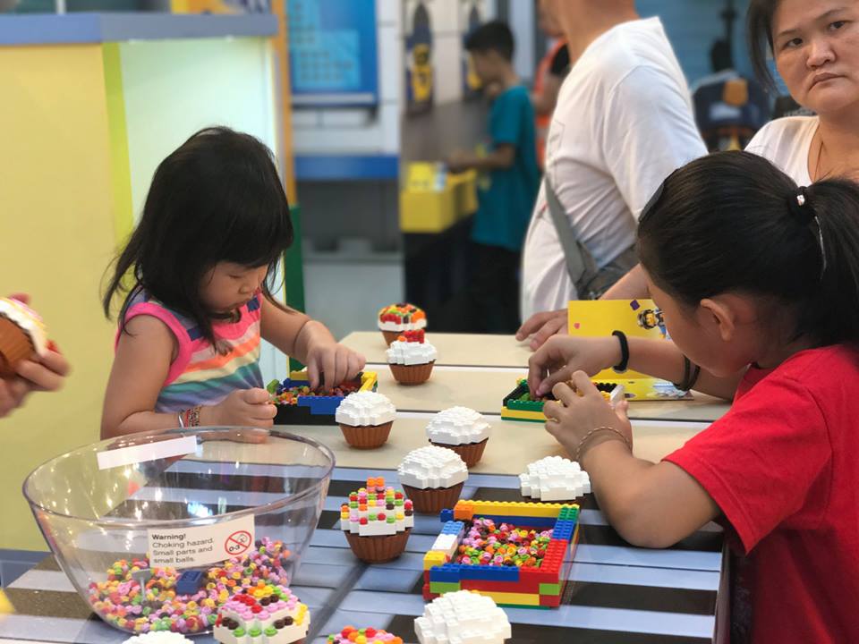 Pavilion_KL's tweet photo. This #school #holidays, build memories @Lego Cities Of Wonders! Visit Centre Court, Level 2 fr now till 4 June #BuildAmazingMY https://t.co/D9pxEL3nT4