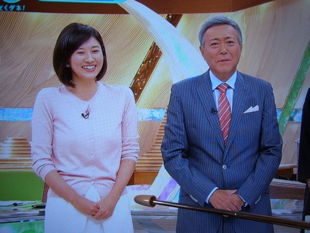 Ail東京迷子黄緑マメルリハインコ もふ部 Sur Twitter 菊川怜 お腹ふっくらしているように見えるけどなあ 妊娠 Fujitv とくダネ 菊川怜 妊娠