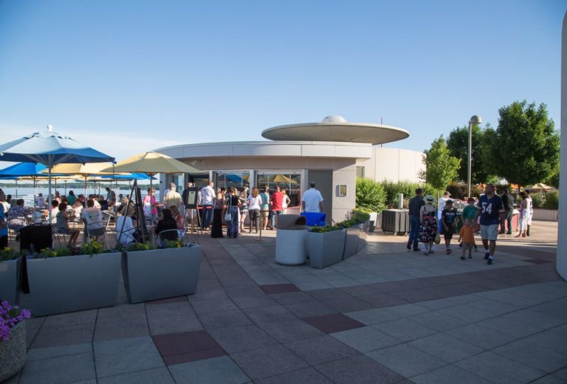 phil_sveum's tweet photo. Free Concerts on the Rooftop @MononaTerrace | Thurs 6/1 - 7/20
More info & tickets: https://t.co/O1f1BzeAE3 #madisonfun https://t.co/9rzrz9ONSi
