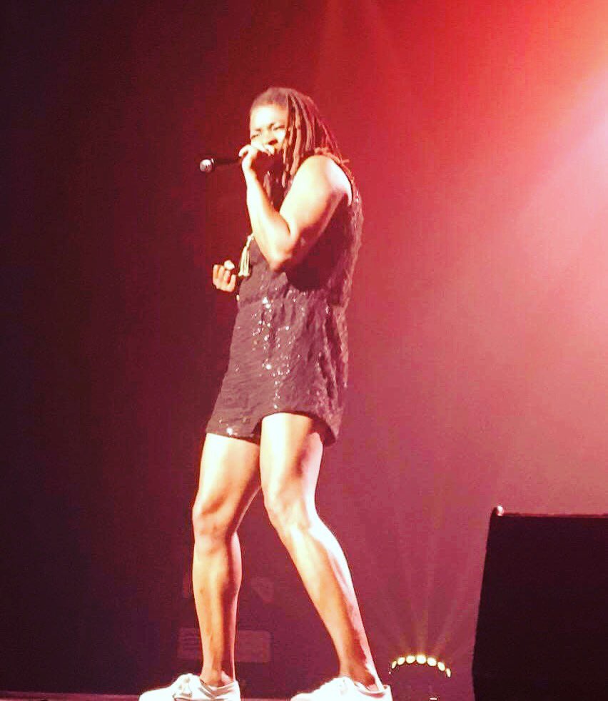 PrincessErikaPr's tweet photo. About last night! #misstatoo #lepalace #chanter #lovemyjob photo by Amy! https://t.co/fyihEJBsmn