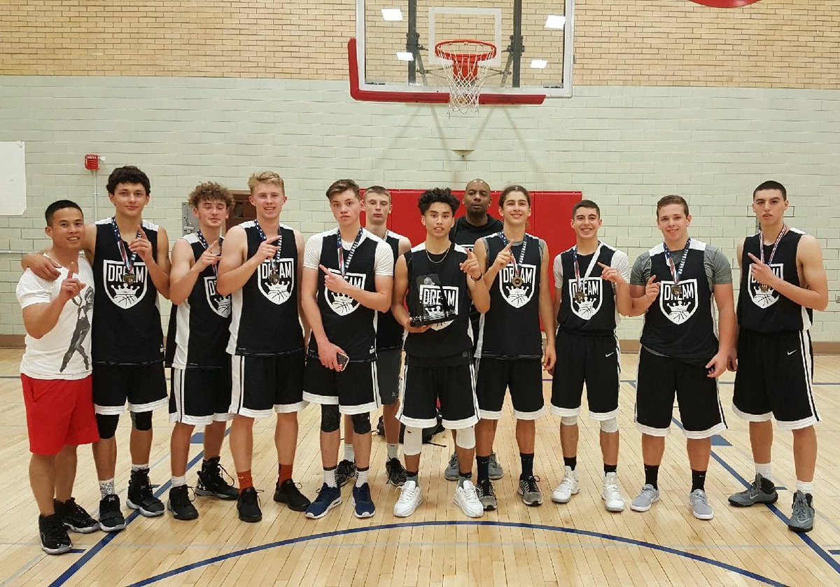 revupallstars's tweet photo. #NMDream Varsity takes top honors against NM Dream (Black) 65-61 at the AAU Mile High Invitational Memorial Day Showcase in May 27-29, 2017. https://t.co/LnY6DitN8z