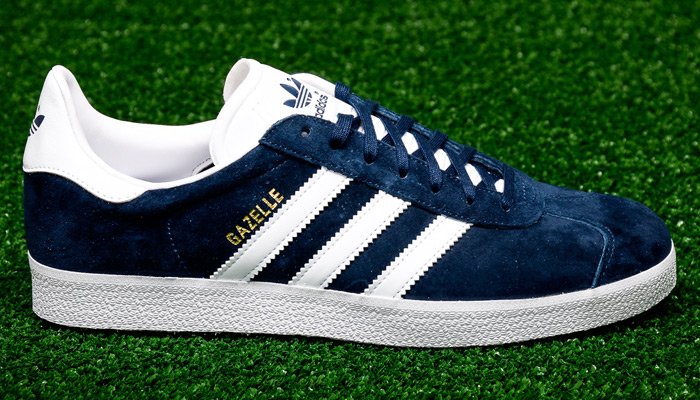 KicksDeals's tweet photo. The navy/white adidas Gazelle is on sale in good sizes for $48.99 + ship! https://t.co/xUrKidZPB5 (retail is $80) https://t.co/cWJupTPupH