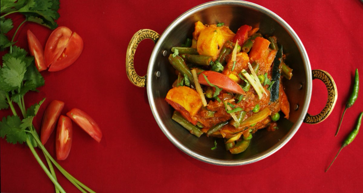 NirankarRest's tweet photo. The Best #VegetableKadai in Town! Rush to #NirankarRestaurant to Try some! Vegetable Kadai is Seasonal vegetables in spicy sauce &amp; yoghurt! https://t.co/hpvYxljlj9