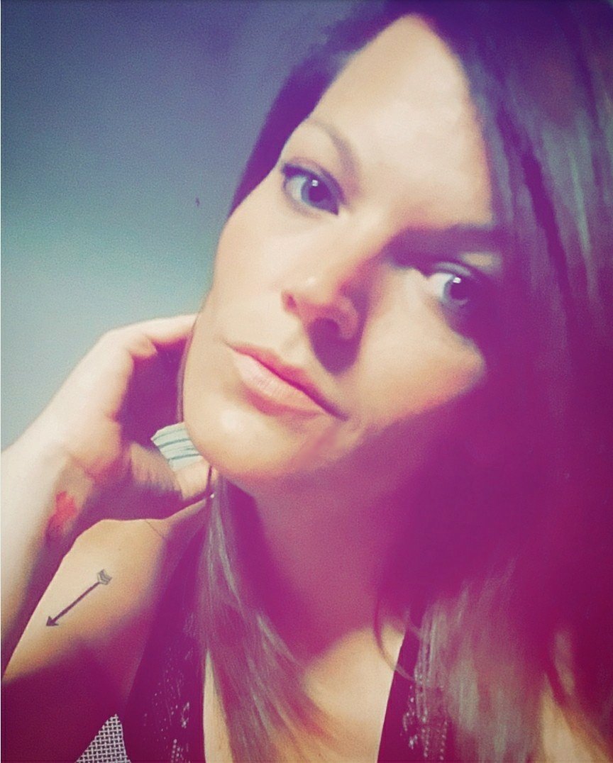 arhodes04's tweet photo. She dreams more often than she sleeps
- Jonny Ox
#bowchick #loveyourselffirst #goodnight https://t.co/Flfe2Xl6kx