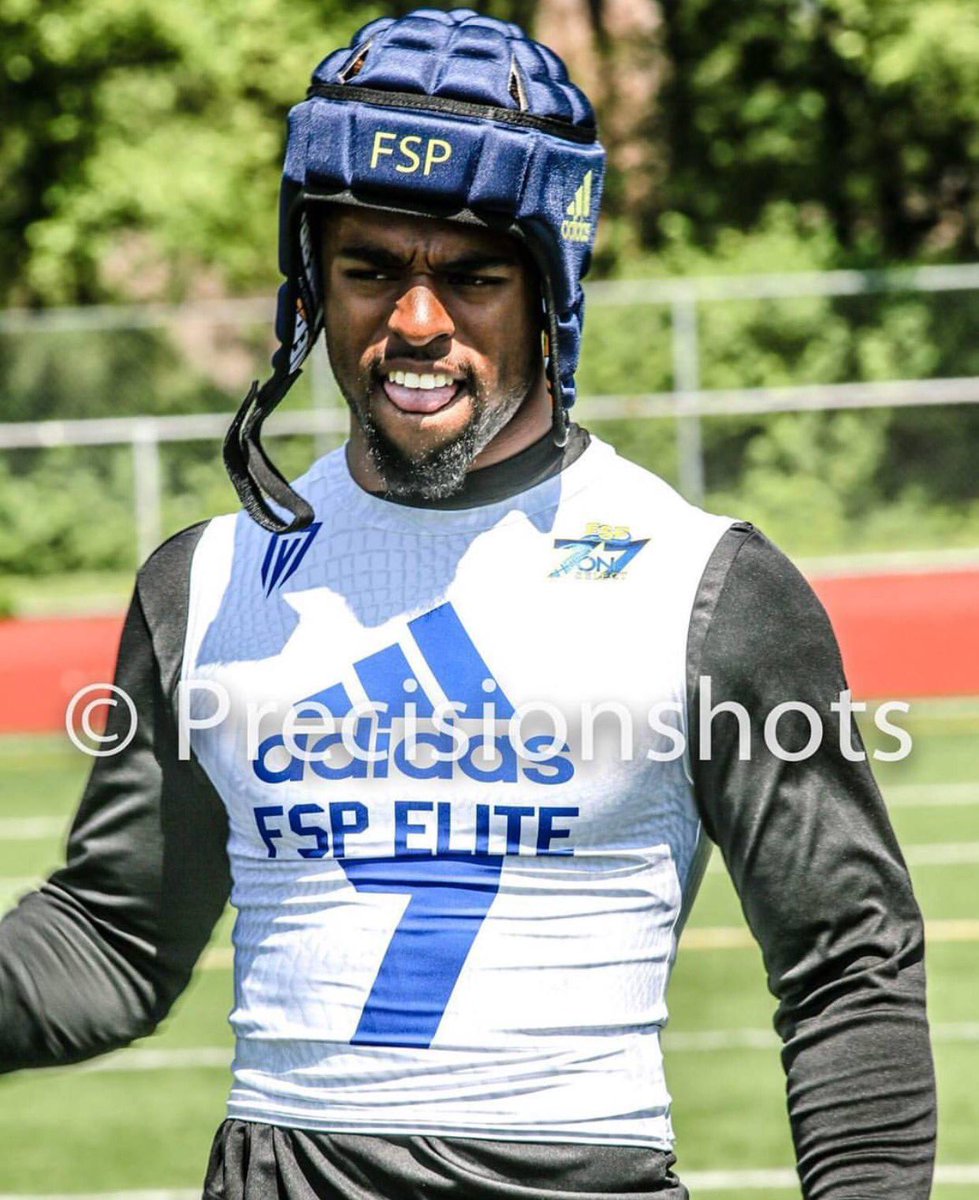 TFordFSP's tweet photo. S/O to @precisionshots.. great pics of the alumni Squad yesterday that won @Seattle7v7 Yesterday #FSP #GrindNBeRewarded #NextLevelReady https://t.co/lTcEDtqdsA