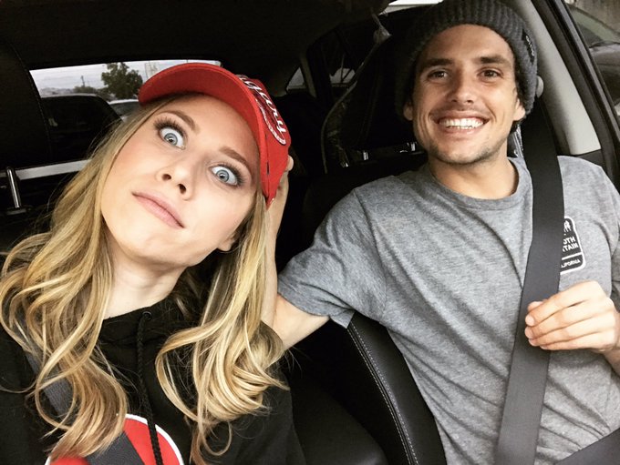 #roadtrip with my ❤️? https://t.co/psvJXz93Uw