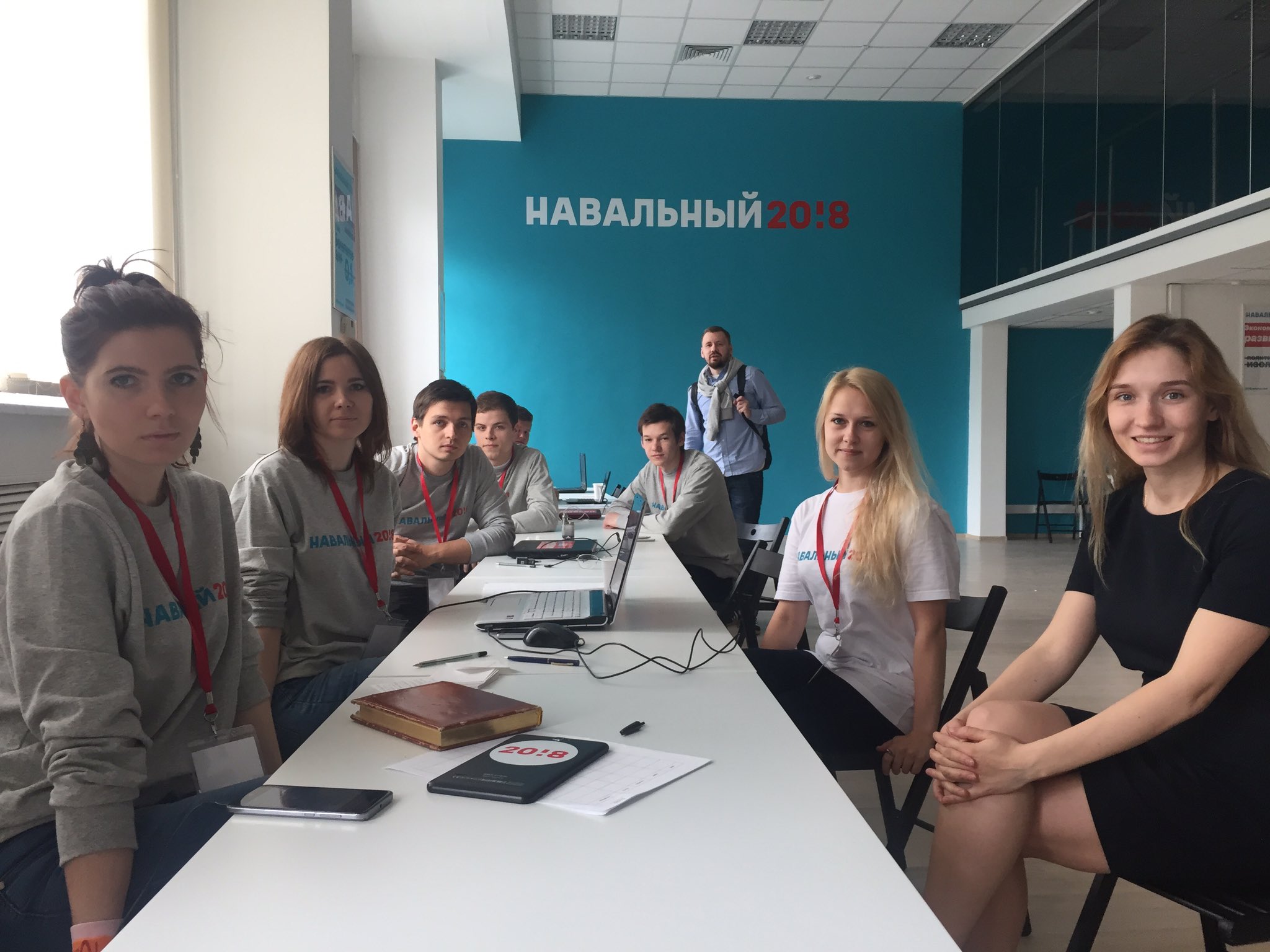 DBI_kXbXsAAEHfJ.jpg:large