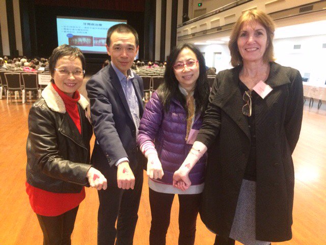 Our Women and Heart Disease program manager with the CASS team promoting Making the Invisible Visible #womenshearts