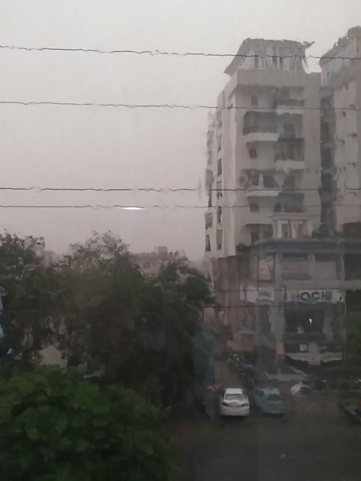 abhishekm4u's tweet image. #Raining #jaipur