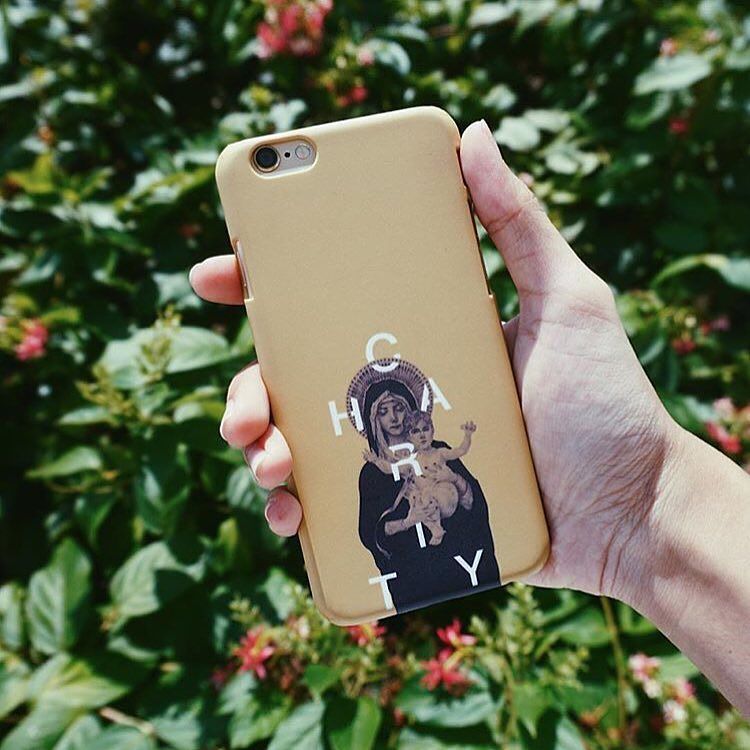 We rise by lifting others... -
Desain original kami ini sudah cukup lama lho menemani Regarde dari awal Regarde tumbuh dan berkembang hingg…