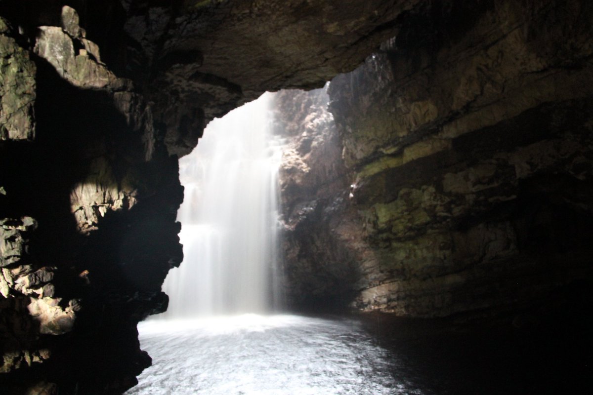 mtnsofscotland's tweet image. A 7am wander down to Smoo Cave this morning, next Cape Wrath. #Durness @NWHGeopark #vanlife