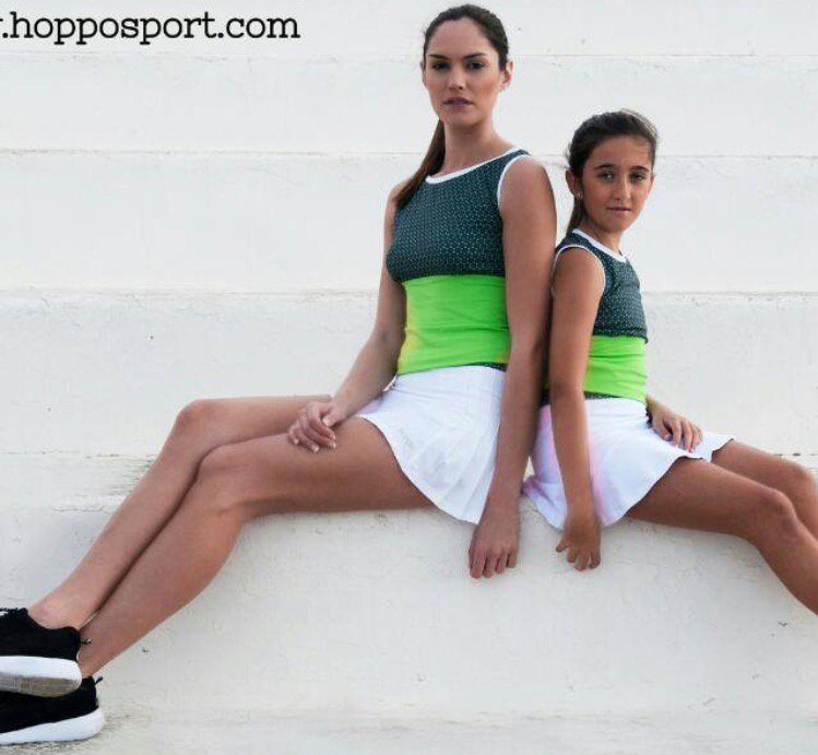 Ultimas tallas de este precioso conjunto! 

Porque a las peques también les gusta ir bien monas! 

Que no se queden sin él! 

#hopposport