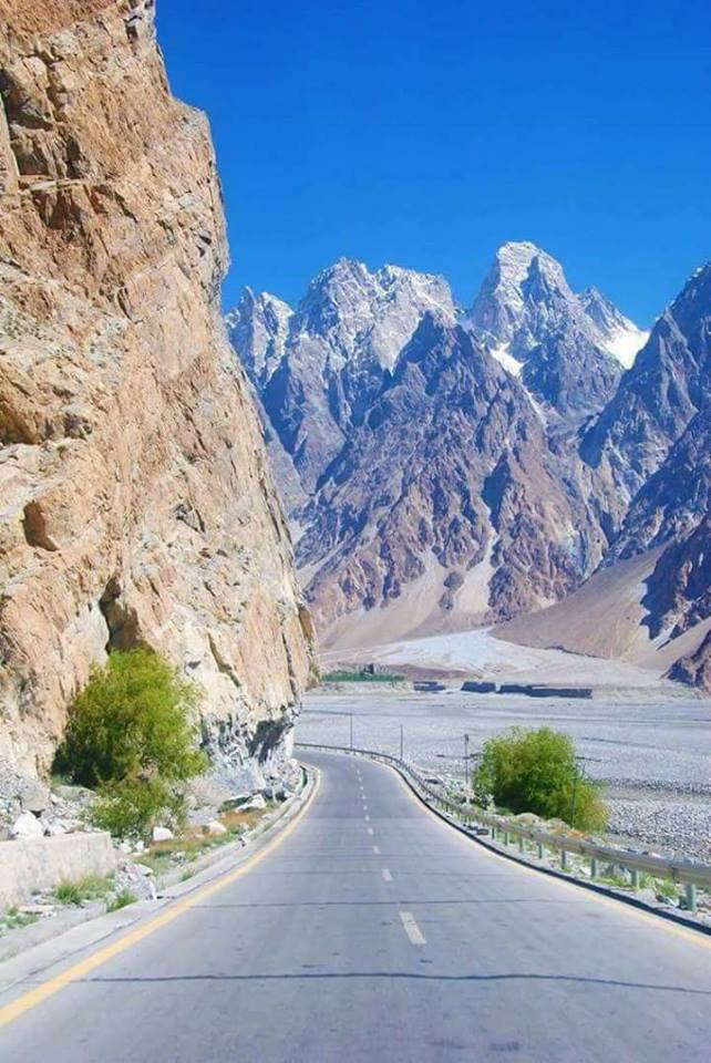 IndusDale's tweet image. Road to heaven, road to #Gilgitbaltistan #Pakistan