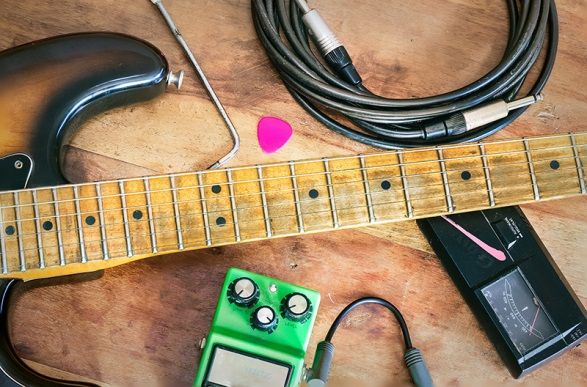 Tips for chain your effect pedals - Check now! Legendary Tones  | legendarytones.com/chain-effect-p… <a href="/LegendaryTones/">Legendary Tones</a>