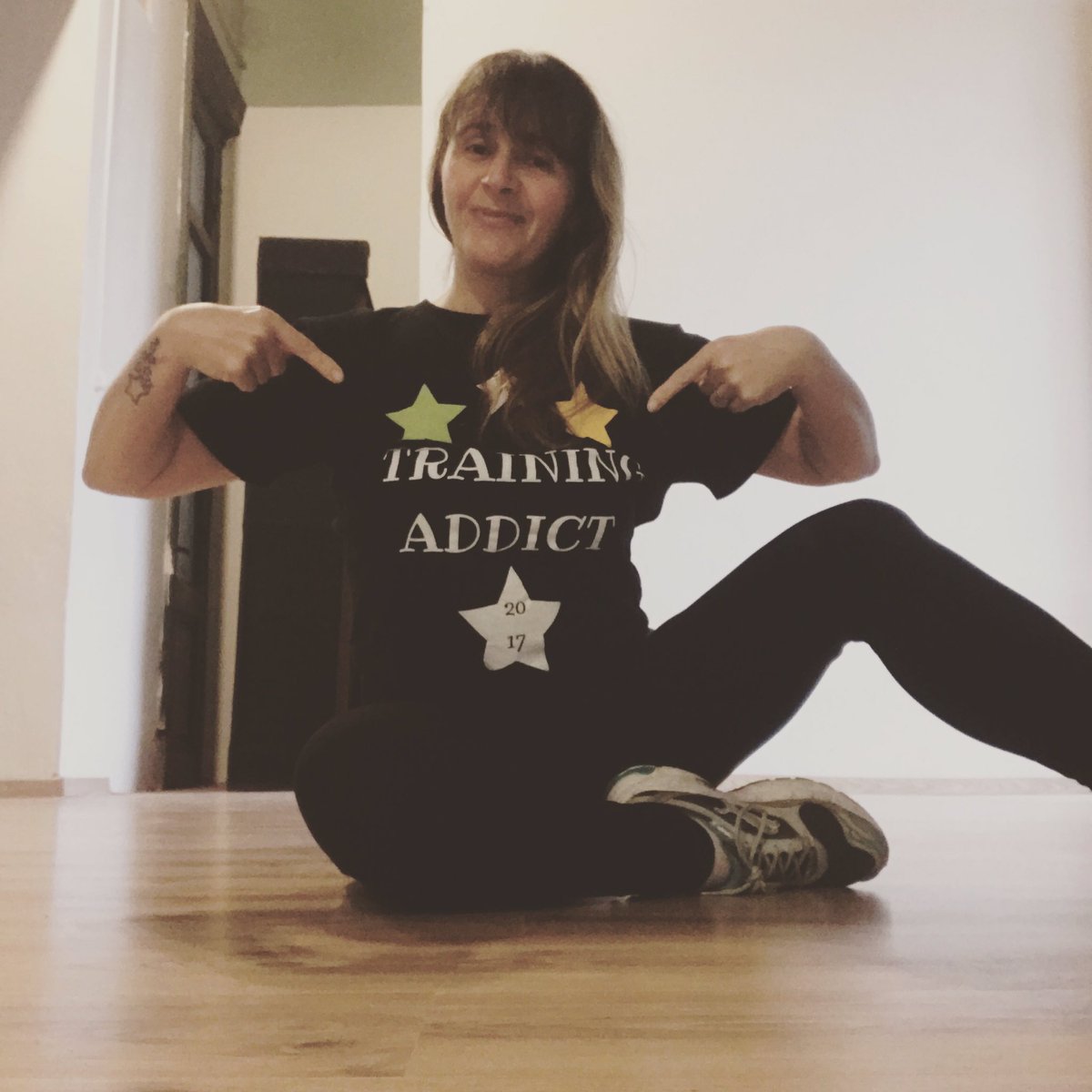 LifestyleAle's tweet photo. Buen día, buen diaaaaaa
Carpe Diem !!
#TrainingAddict se mueve desde 8am #Pilates https://t.co/IZ7si7gRJx