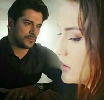 bCkdnN9w1eTMFuA's tweet photo. مالي واهس
غيبتك خنكت حسرتي💔😔
وكامت اتنكط حزن
وروحي تتراجف محنه✋
وكامت الصوتك تحن https://t.co/G50nuAexXQ