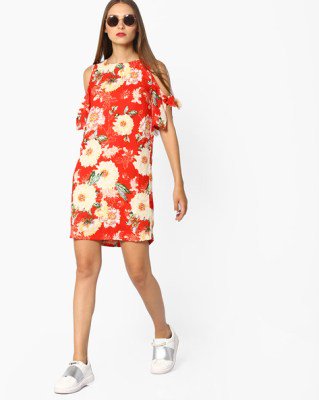 JoyofDressing's tweet photo. Increase your style quotient with these lovely dresses.
#Joyofdressing #cutedresses #Allunder999
https://t.co/4AUVc5UCeQ https://t.co/ZfYf1wzbpW