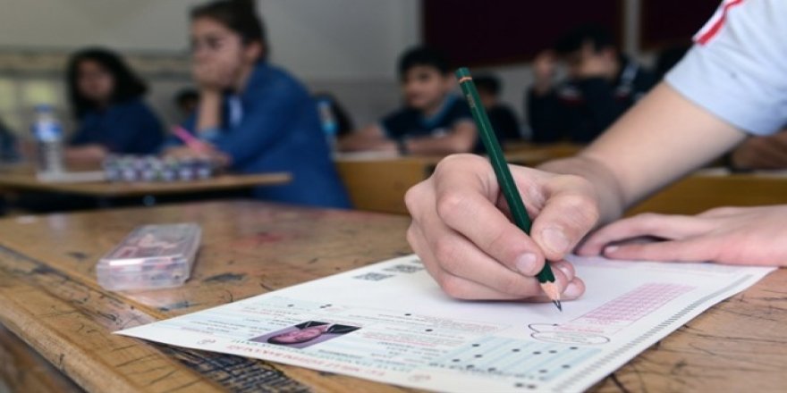 yuksekovahaber's tweet photo. Cizre’de 9 öğrenci TEOG’da Türkiye birincisi oldu https://t.co/Bq2p5W4pOi https://t.co/WZ33y6u7jB