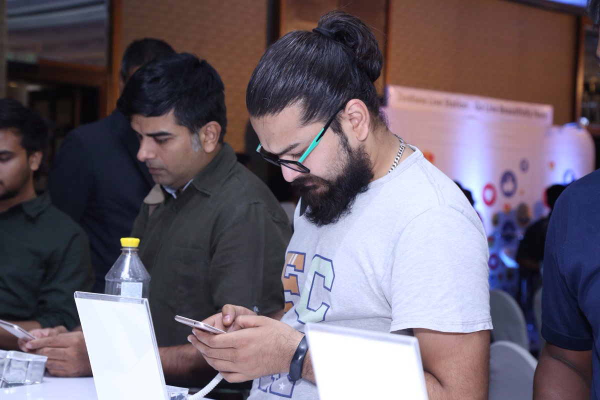 ASUSIndia's tweet photo. Peek into all the blast we had at the #ZenfoneLive launch event and #GoLiveBeautifully with live beautification technology. https://t.co/55rniOX95X