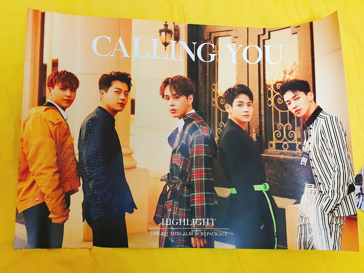 highlight_mile's tweet photo. 아 앨범너무이쁘고ㅜㅜㅜ 포카 기광오빠....최애 나온거 처음이어서 소리질러버렸고ㅋㅋㅋ포스터도 원하던거 오고..
요번년도 운 다 쓴건 아니겠지...콜링유 머박나라♡
#Highlight_CallingYou #하이라이트앨범 https://t.co/PVG3ZW0Pgf