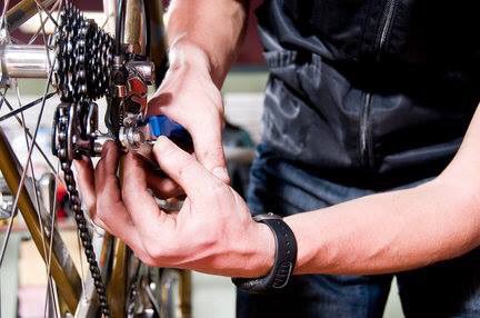 CycleDzign's tweet photo. We are a full-service bike shop that offers Major and Minor services!
For more info contact: support@cycledzign.co.za https://t.co/FbizF4LuYI