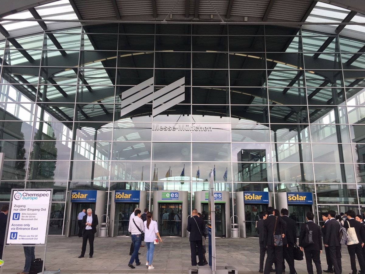 rephlect_solar's tweet photo. @H2020SME @rephlect_solar day1 @Intersolar. All's up &amp; running! Founded 26 yrs. ago, it is the most important platform in the solar industry https://t.co/bXaOdqoa1h