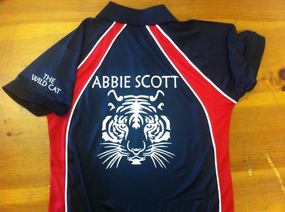dartslegends's tweet photo. Ideal for you, your team, club or league, bespoke Darts shirt with your name, etc, checkout https://t.co/ZwymVC6mIU #darts #dartsshirts https://t.co/nFLrMbNgCJ