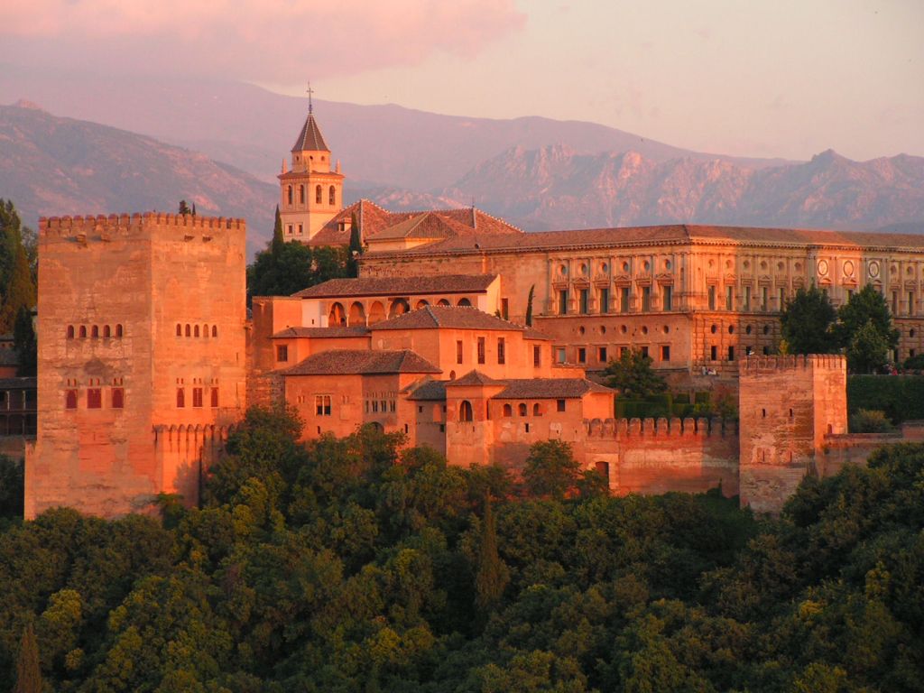 GuiaWebCom's tweet image. La Alhambra guiagranadaweb.com/la-alhambra/