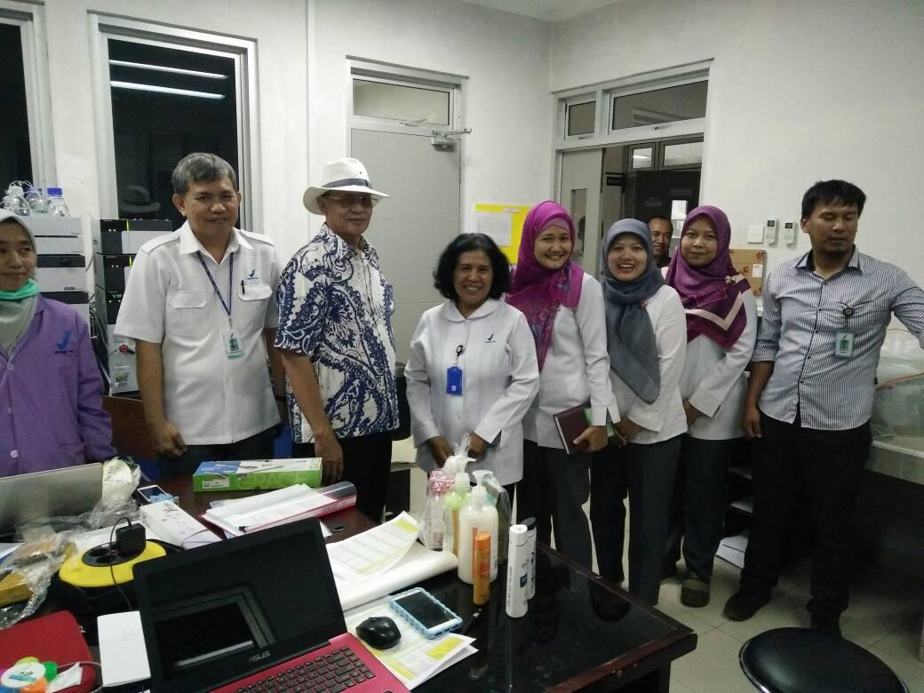 BPOM_Serang's tweet photo. Kunjungan mendadak org no. 1 di banten bapa wahidin @BPOM_RI https://t.co/gNOpHVu2Mh