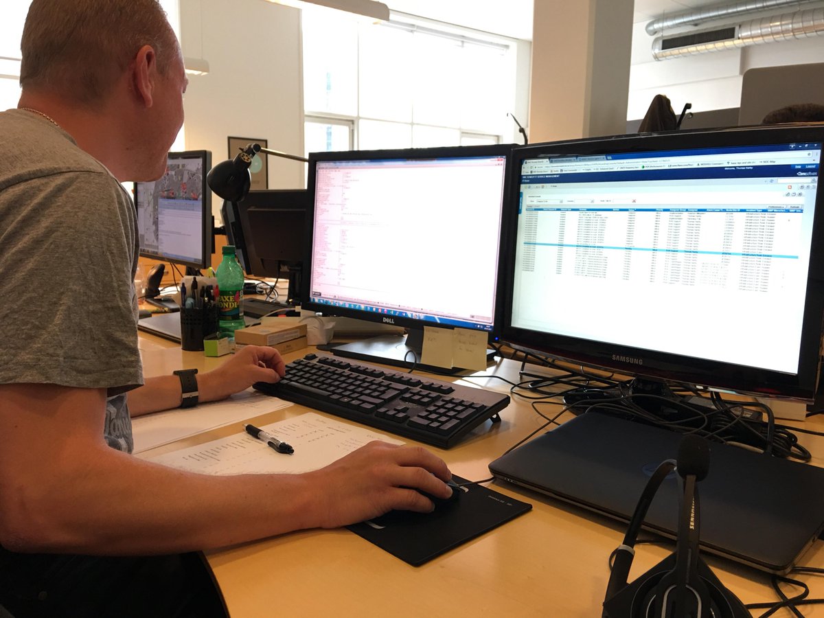 JakobJustesen's tweet photo. #3Danmark's RAN Support Specialist, Thomas, har travlt med #3Festivalsnettet for at sikre mere dækning og kapacitet..https://t.co/ozRUu5Pvyd https://t.co/EB9Ro41o5M